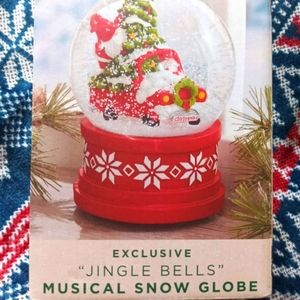 Christmas snow globe